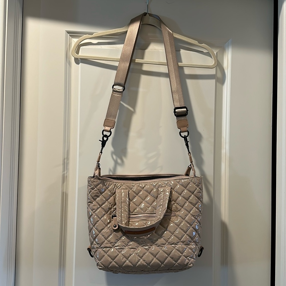 Quilted puffer bag in Taupe